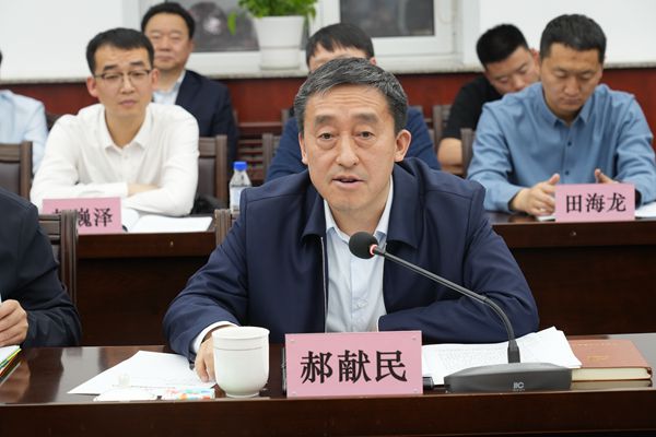 我校与临汾侯马举办深化市校合作座谈会暨签约仪式 (6)_副本.jpg